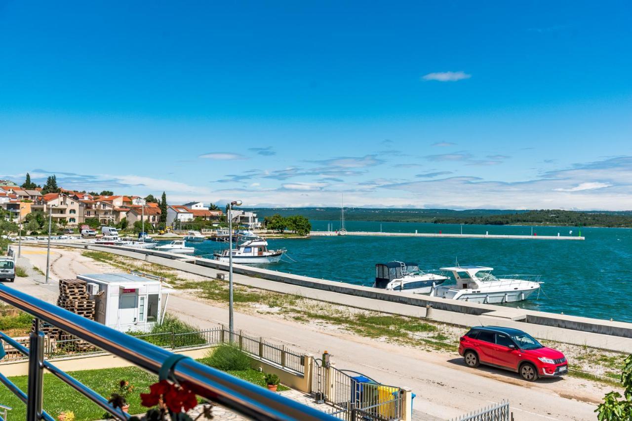 Apartamento Kairos Bilice Exterior foto