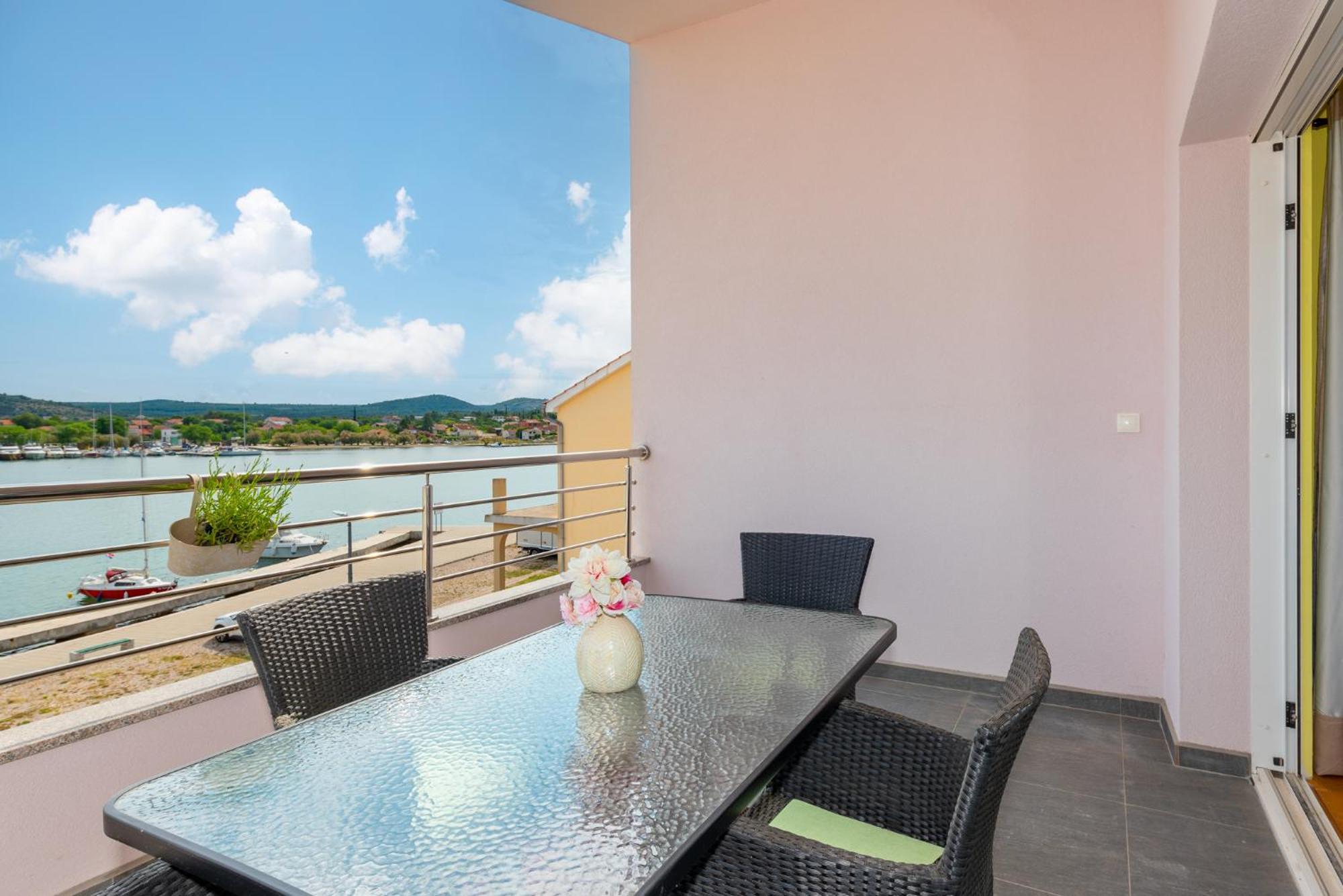 Apartamento Kairos Bilice Exterior foto